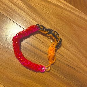 This is a mashup of Valentine’s Day and Halloween into one choker.